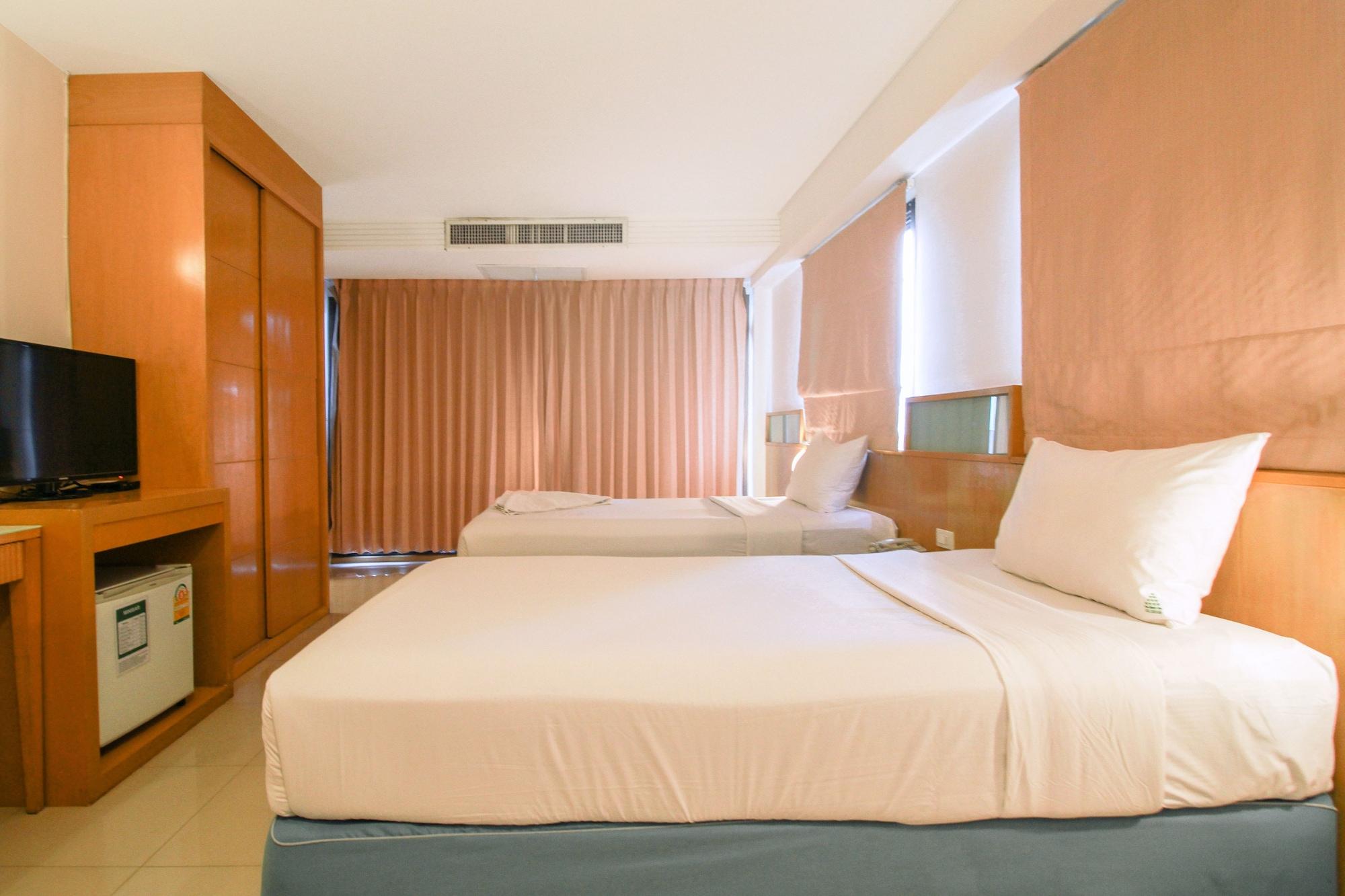 Ten Stars Hotel Bangkok Luaran gambar