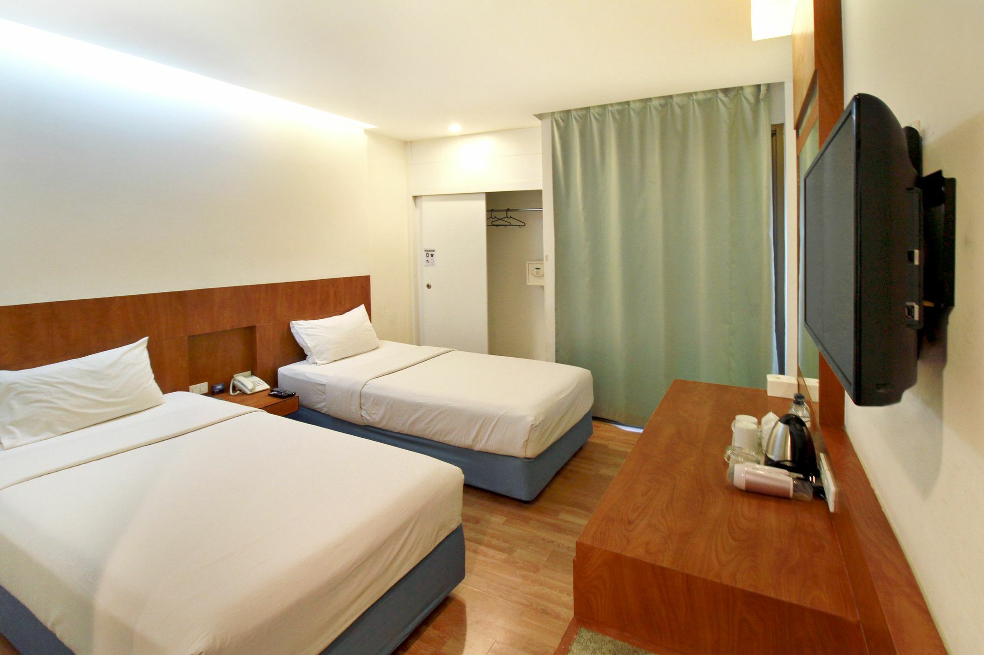Ten Stars Hotel Bangkok Luaran gambar