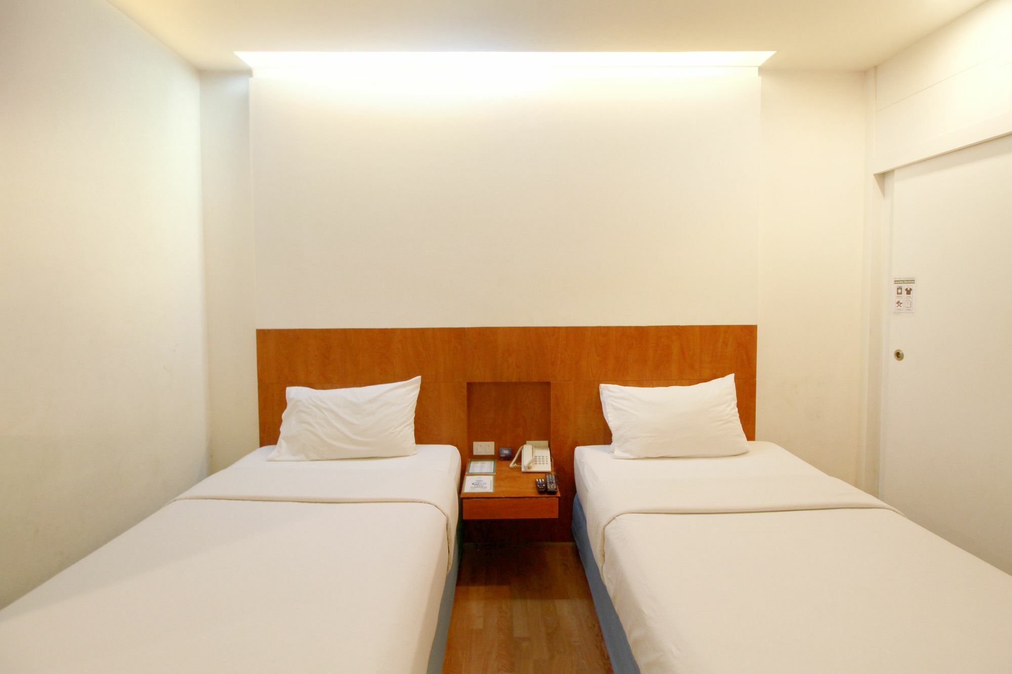 Ten Stars Hotel Bangkok Luaran gambar