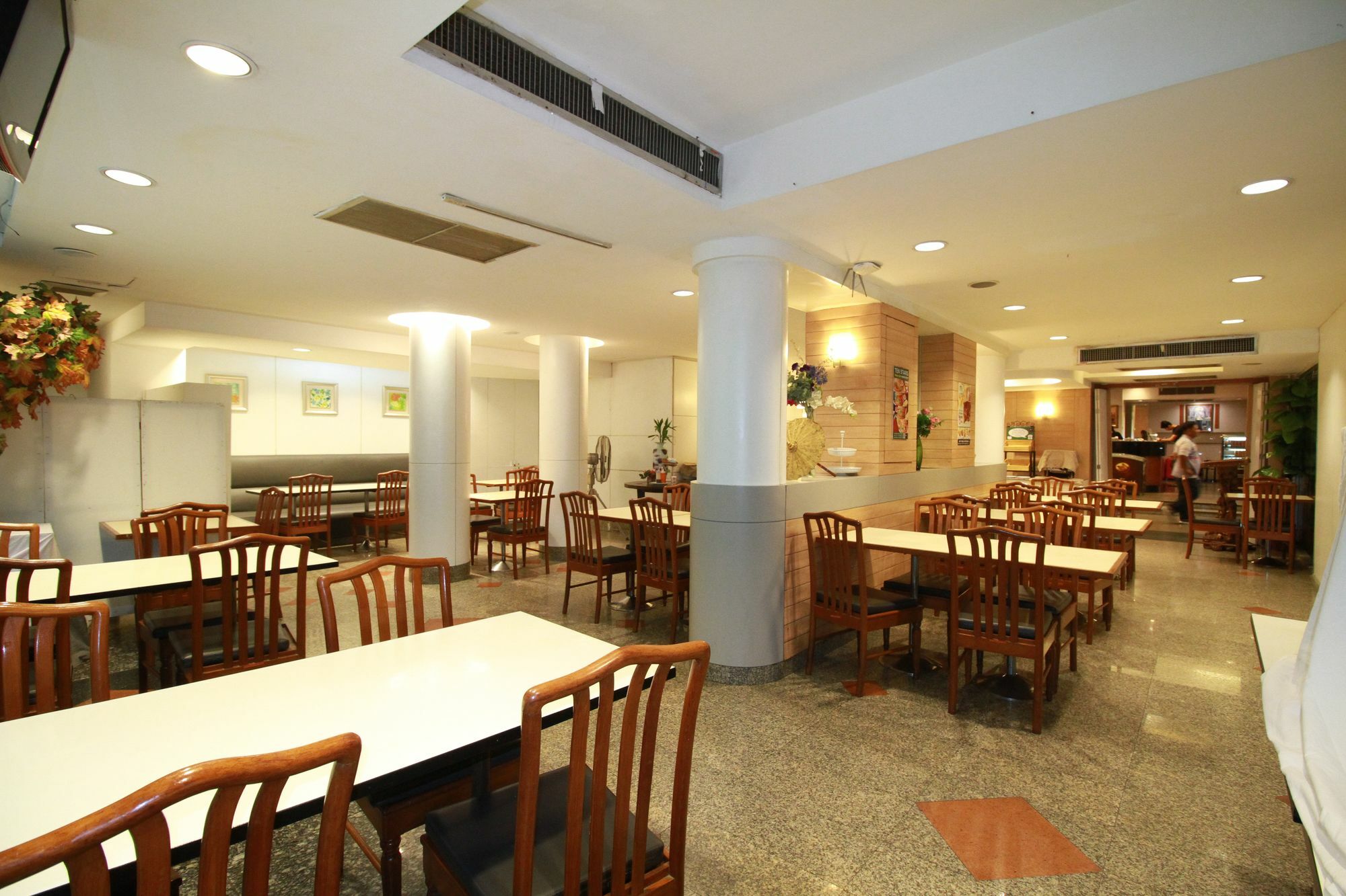 Ten Stars Hotel Bangkok Luaran gambar